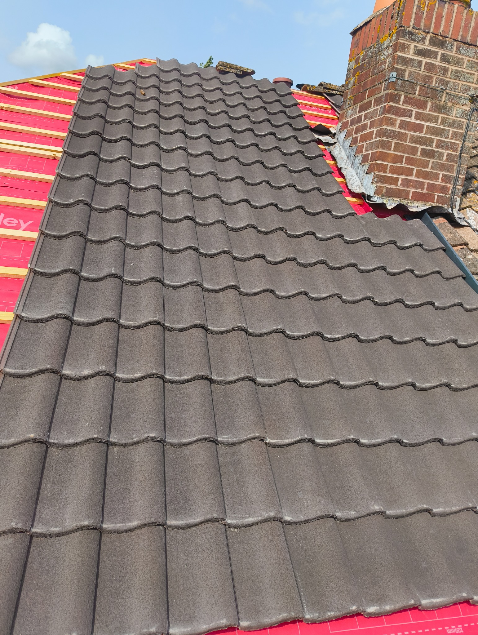 A T Roofing tiled roof repair and re-roofing work